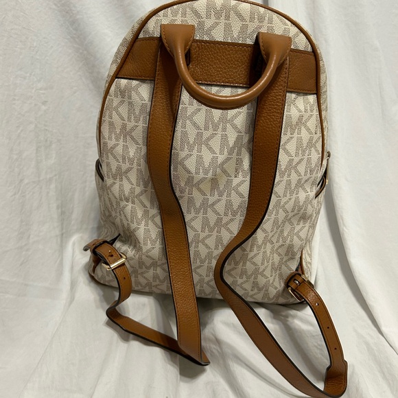 Michael Kors backpack - Picture 4 of 4